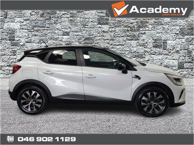 2022 Renault Captur