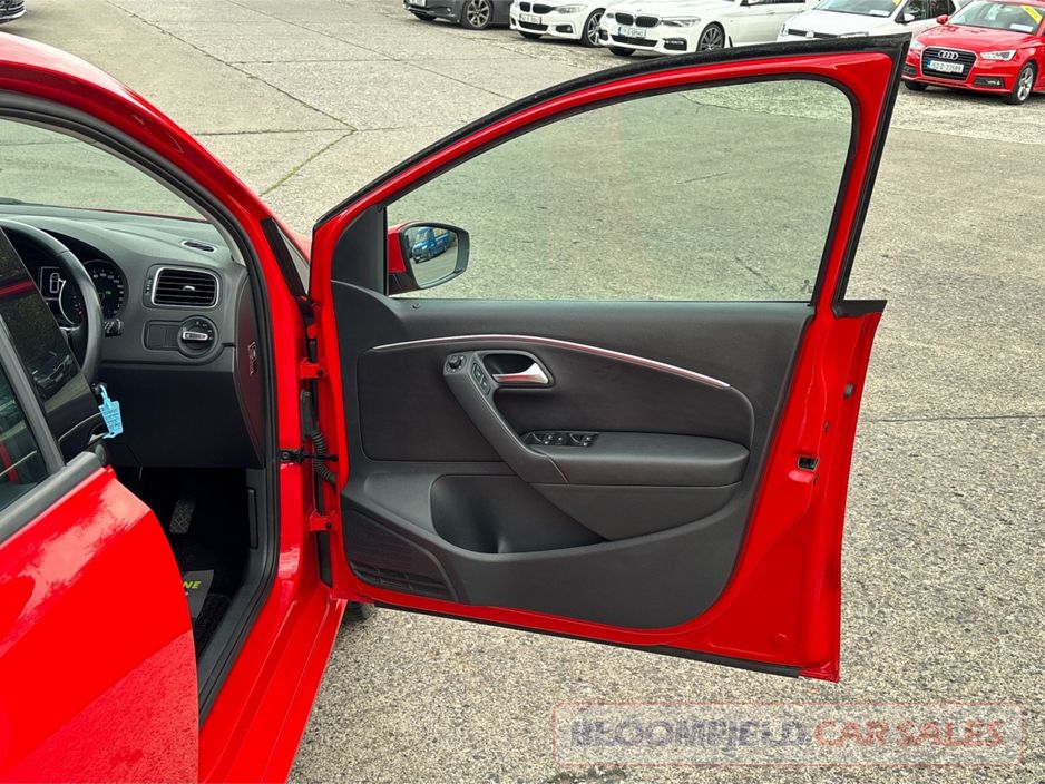 2017 Volkswagen Polo