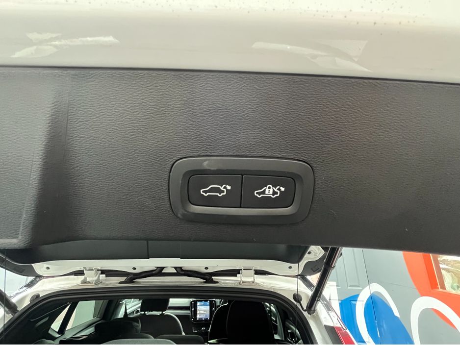 2022 Volvo XC40