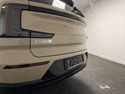 2026 Volvo EX90
