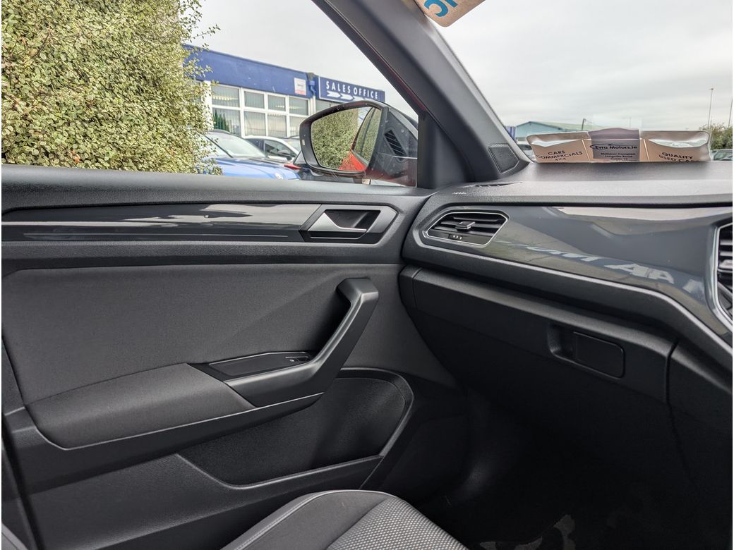 2021 Volkswagen T-Roc