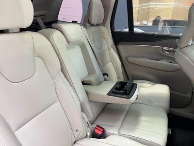 2022 Volvo XC90