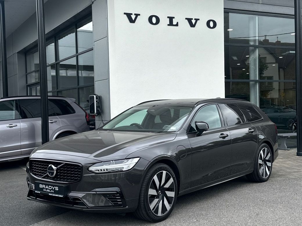 2026 Volvo V90
