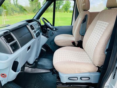 2013 CHAUSSON FLASH 10 LOW PROFILE R.H.D