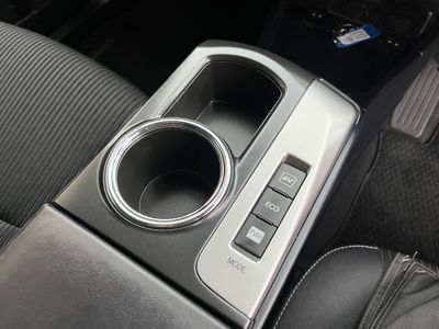 2019 Toyota Prius Alpha