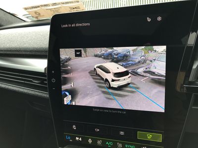 2025 Renault Scenic