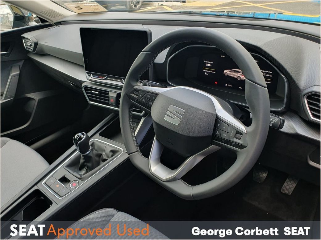2025 SEAT Leon