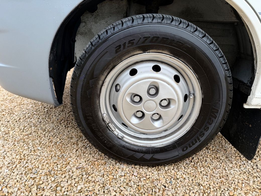 2005 SWIFT SUNTOR 590 RL R.H.D 