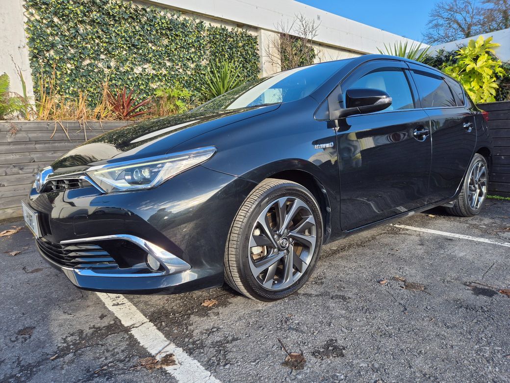 2016 Toyota Auris