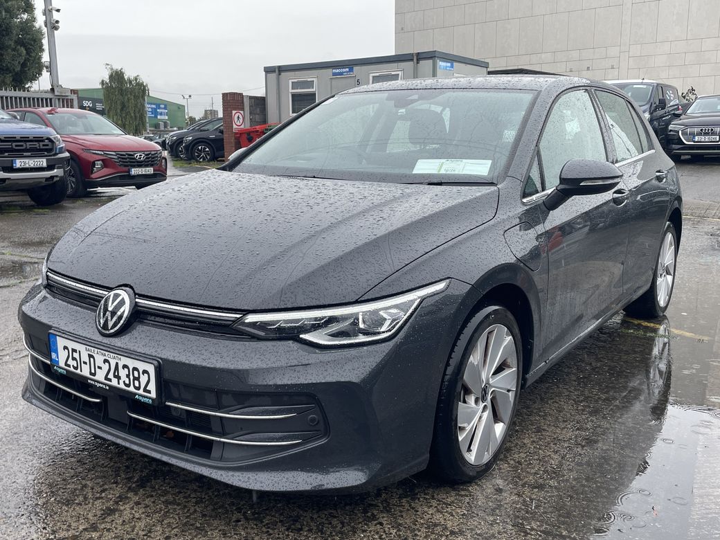 2025 Volkswagen Golf