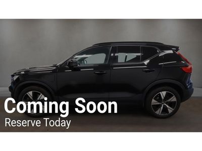 2022 Volvo XC40