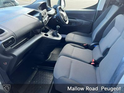 2021 Peugeot Partner