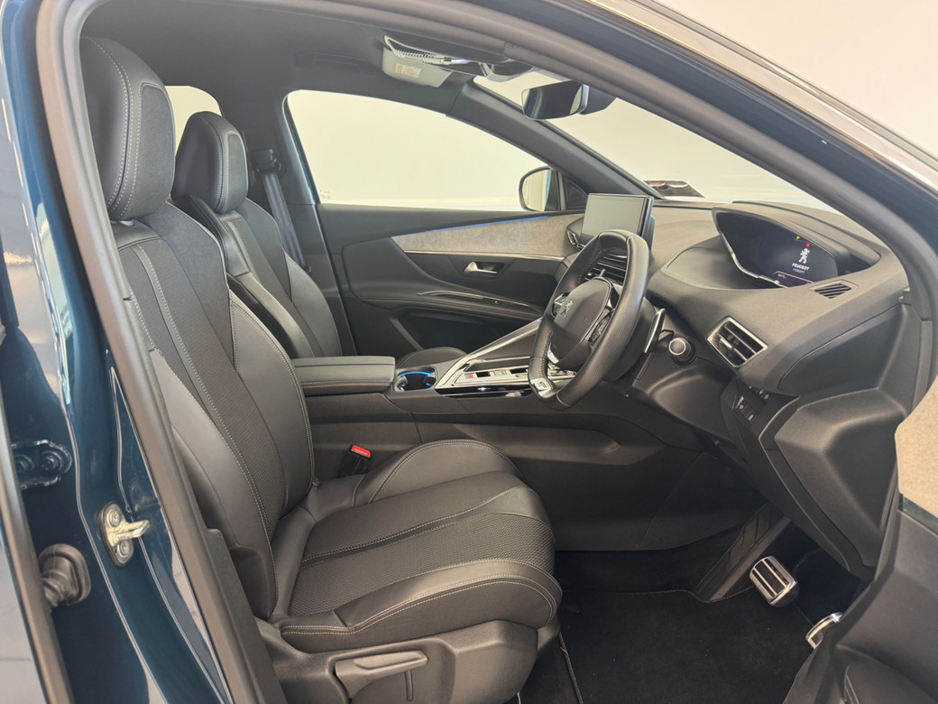 2024 Peugeot 3008