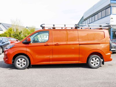 2025 Ford Transit Custom