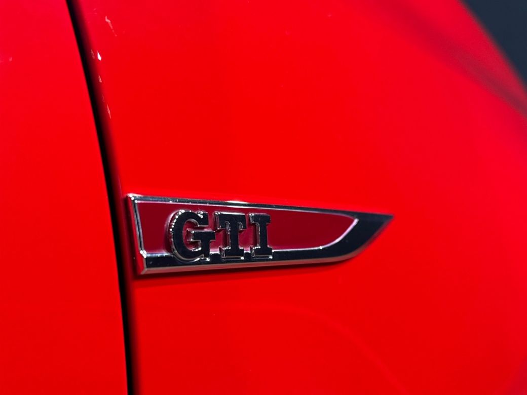 2015 Volkswagen Polo