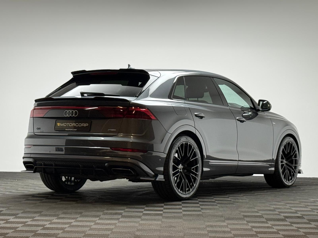 2025 Audi Q8