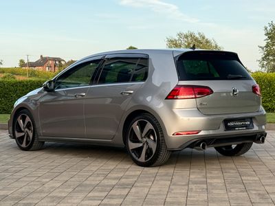 2017 Volkswagen Golf