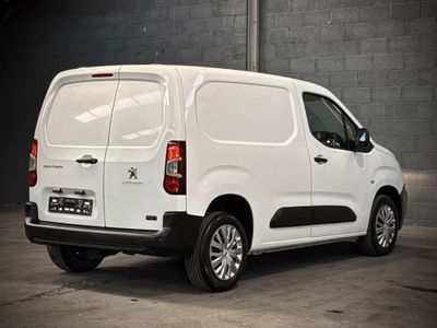 2022 Peugeot Partner