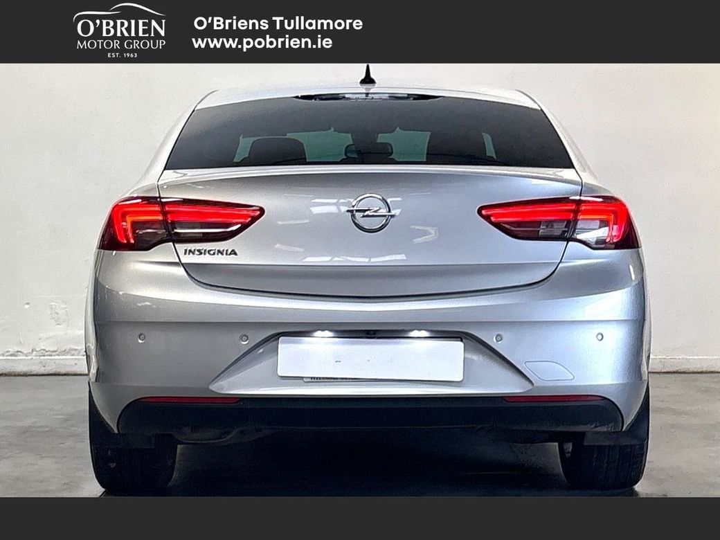 2022 Opel Insignia