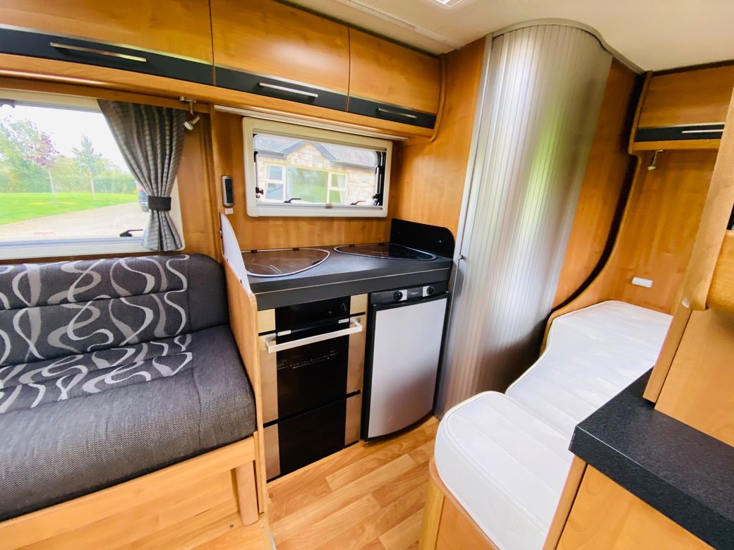2011 AUTOTRAIL  EXCEL 600 R.H.D 3.0M/J 160BHP AUTOMATIC 
