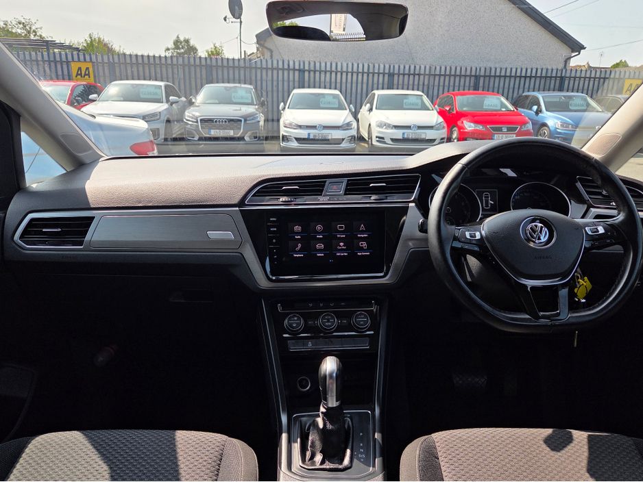 2018 Volkswagen Touran
