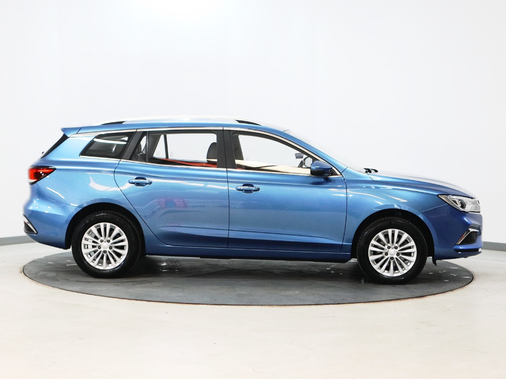 2022 MG 5