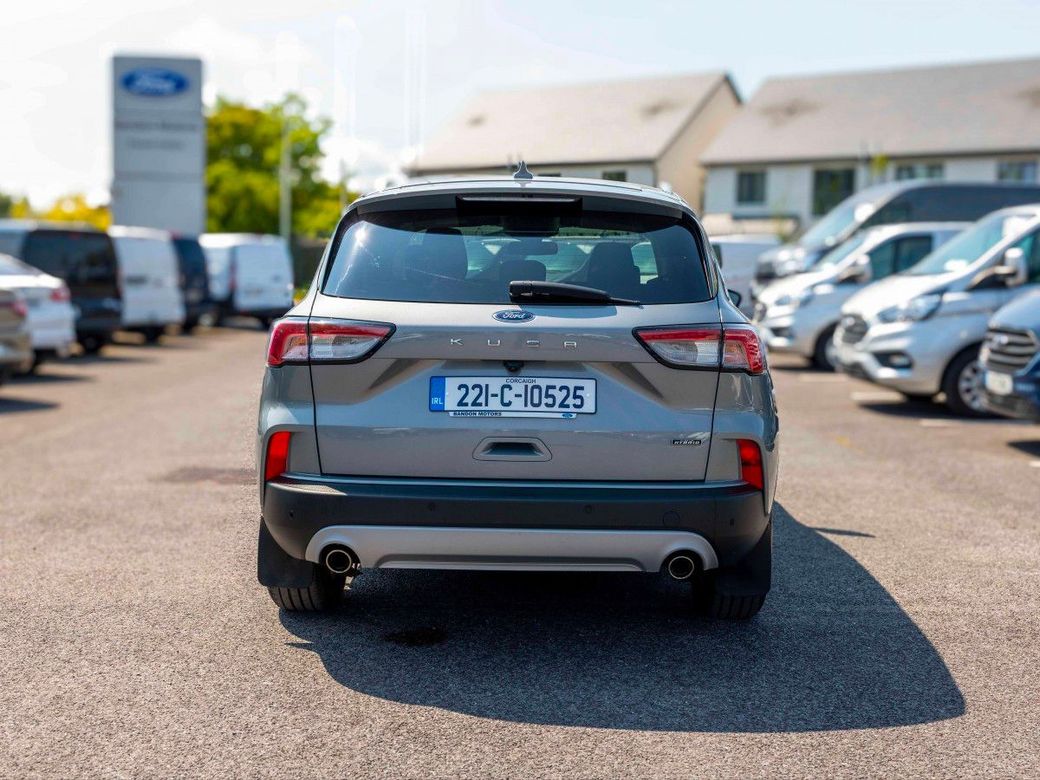 2022 Ford Kuga