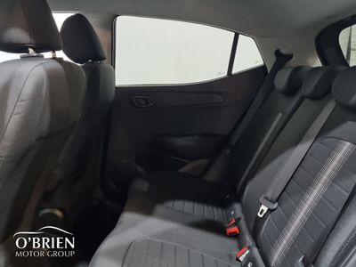 2025 Hyundai i10