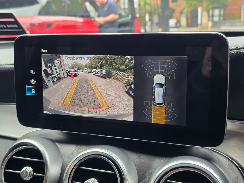 2021 Mercedes-Benz GLC Class