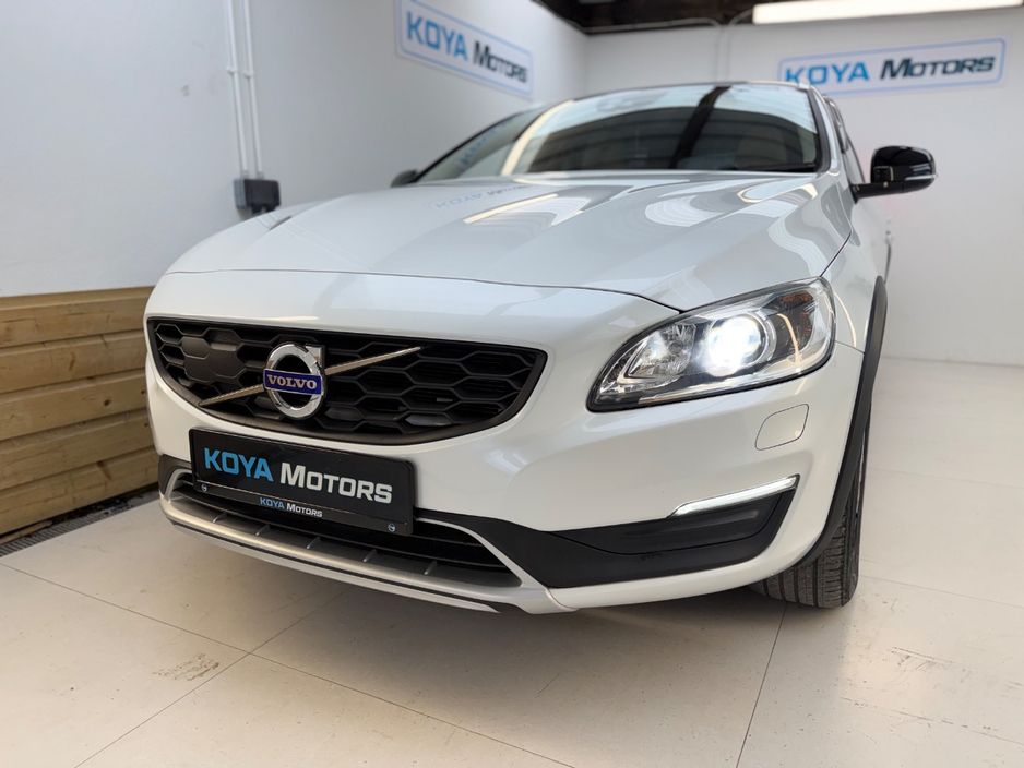 2017 Volvo V60
