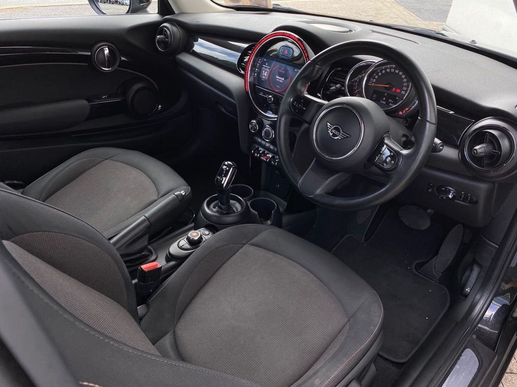 2021 Mini One