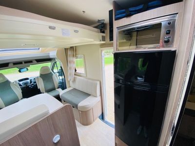 2016 CHAUSSON FLASH 610 LOW PROFILE R.H.D 