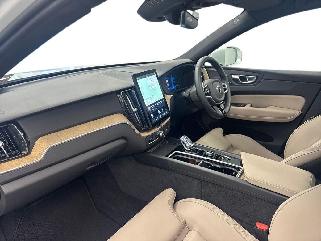 2025 Volvo XC60