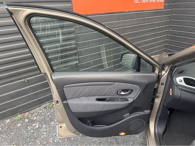 2010 Renault Scenic