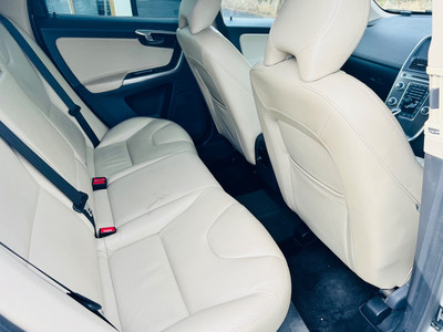 2015 Volvo XC60
