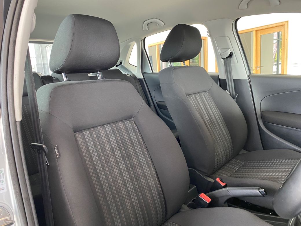 2016 Volkswagen Polo