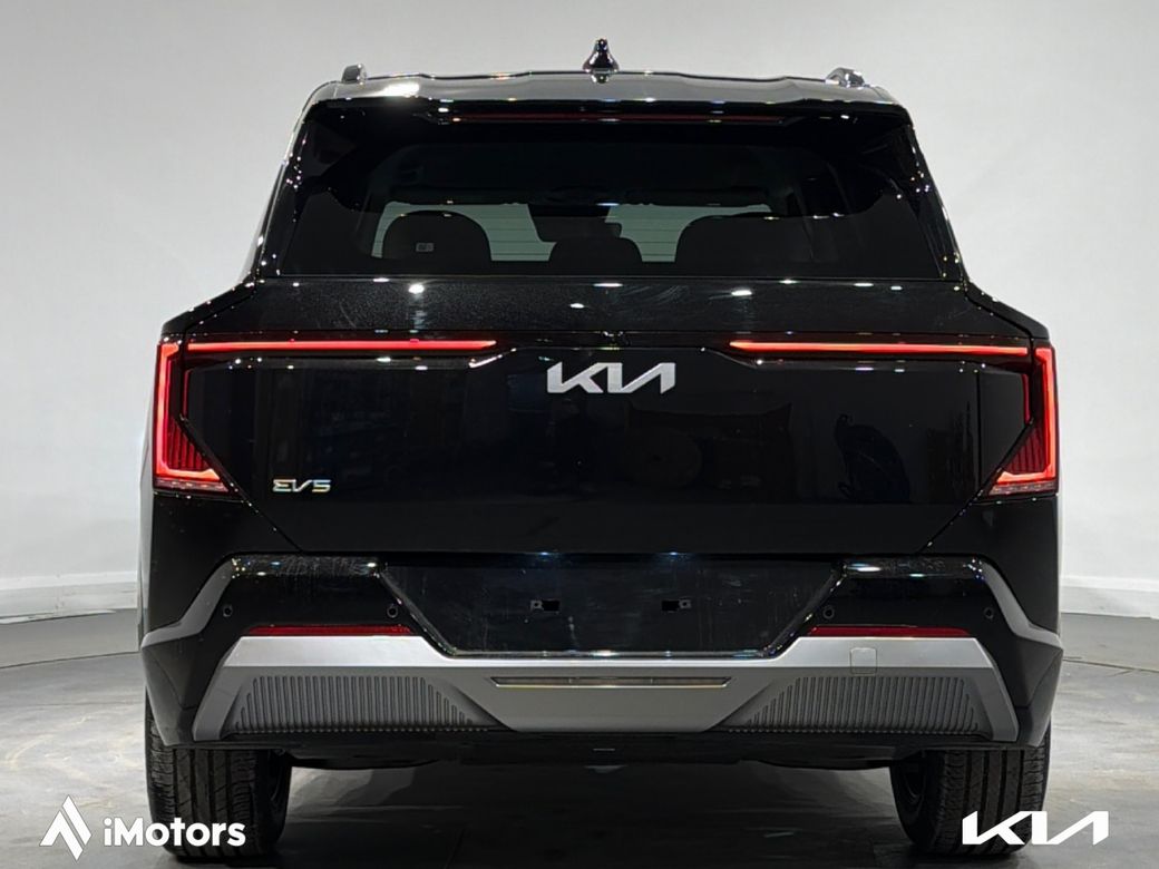 2026 Kia EV5