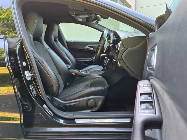 2016 Mercedes-Benz CLA Class