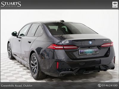 2024 BMW i5