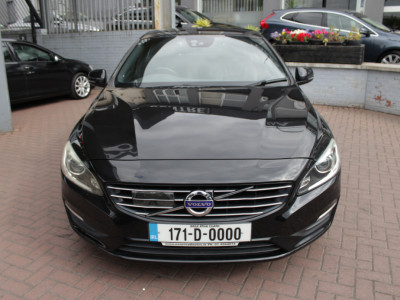 2017 Volvo V60