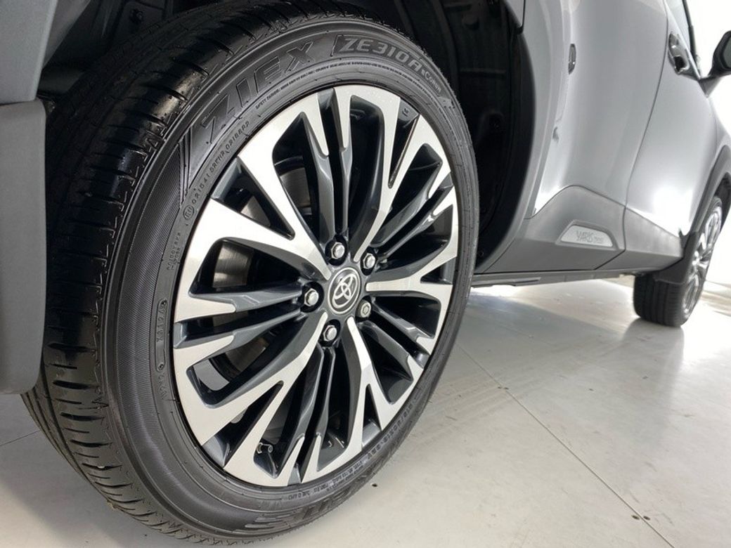 2025 Toyota Yaris Cross