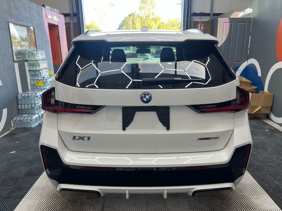 2024 BMW iX1