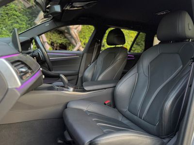 2023 BMW 520
