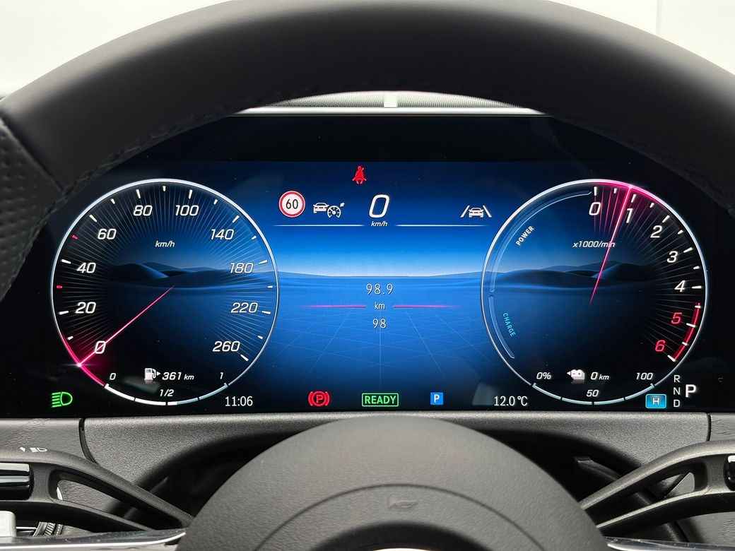 2025 Mercedes-Benz E 300