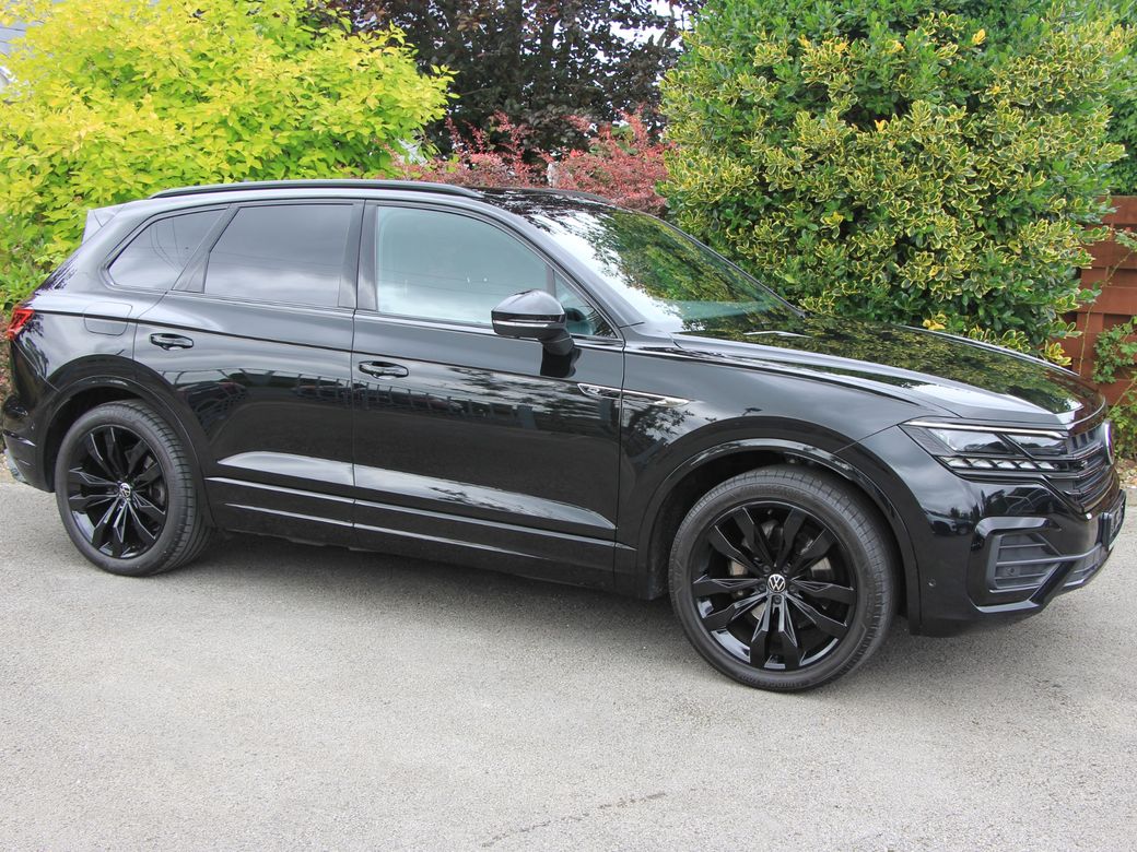 2023 Volkswagen Touareg
