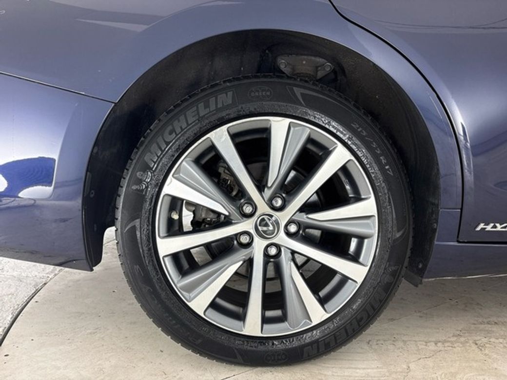 2020 Lexus ES 300h