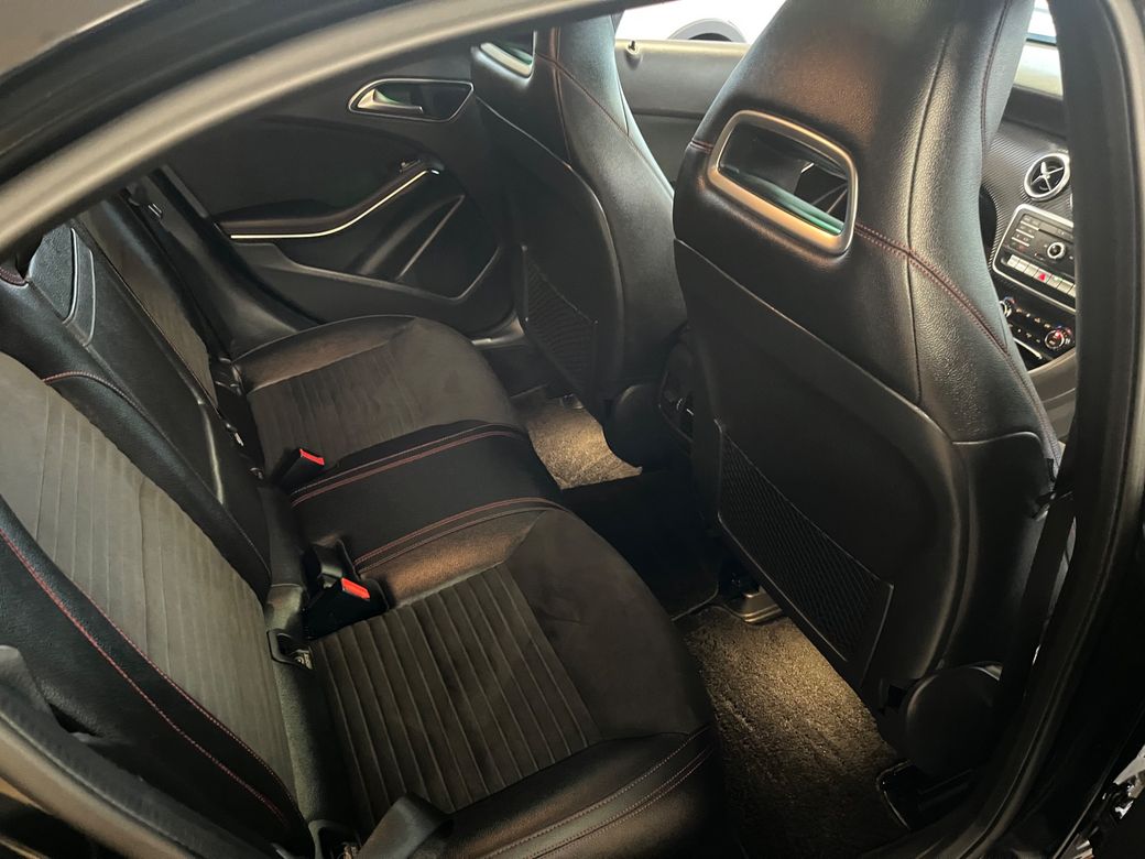 2018 Mercedes-Benz A 180