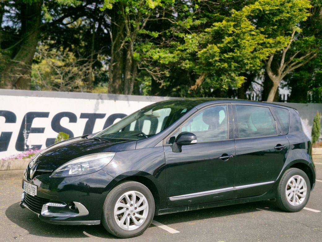 2016 Renault Scenic