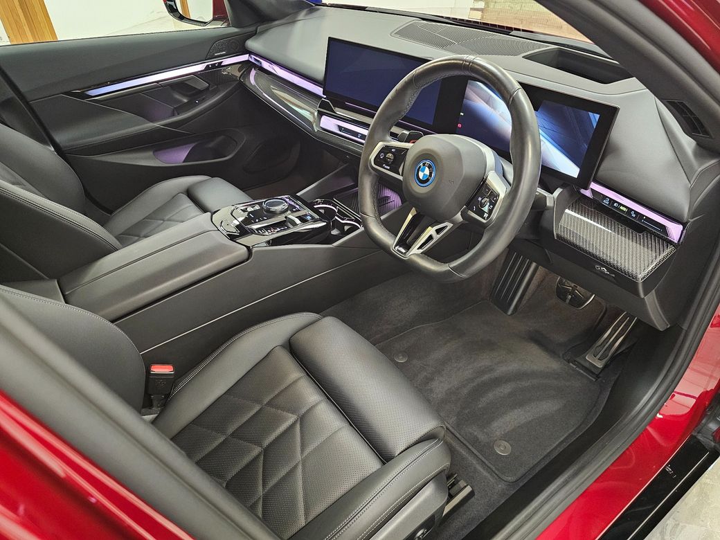 2026 BMW i5