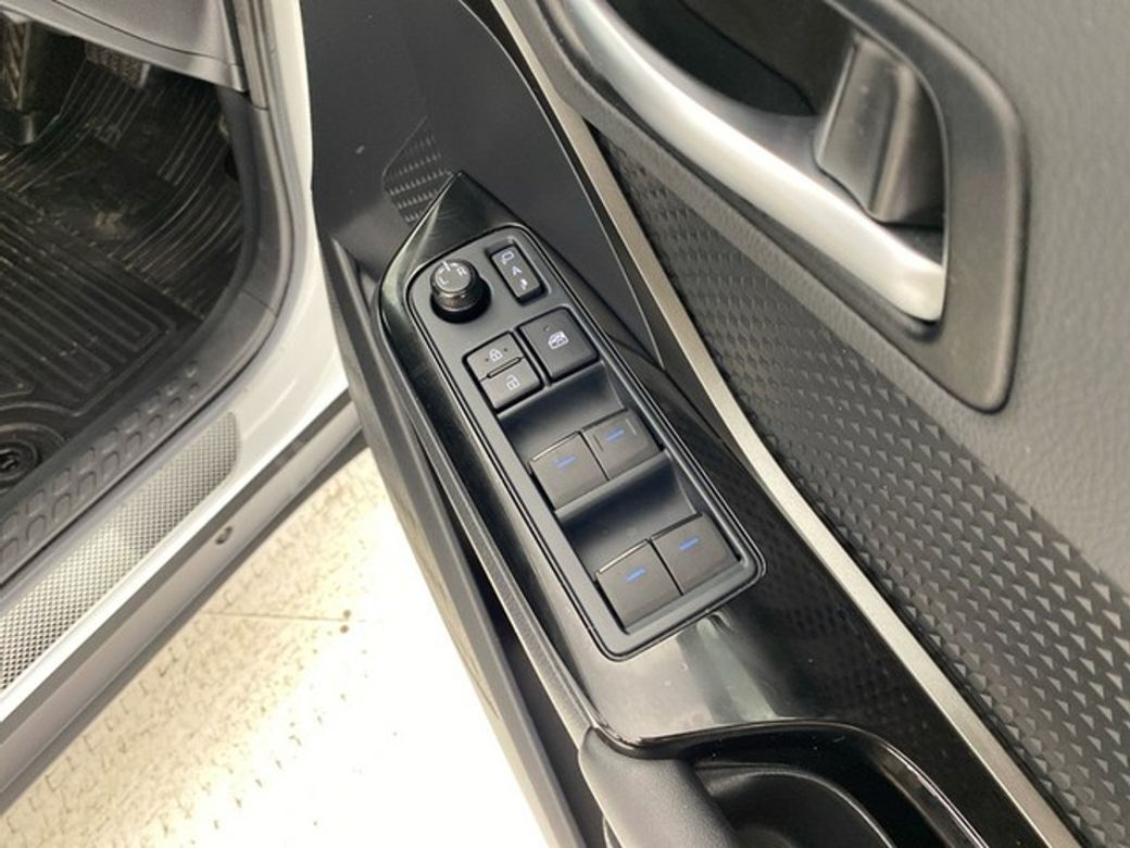 2023 Toyota C-HR